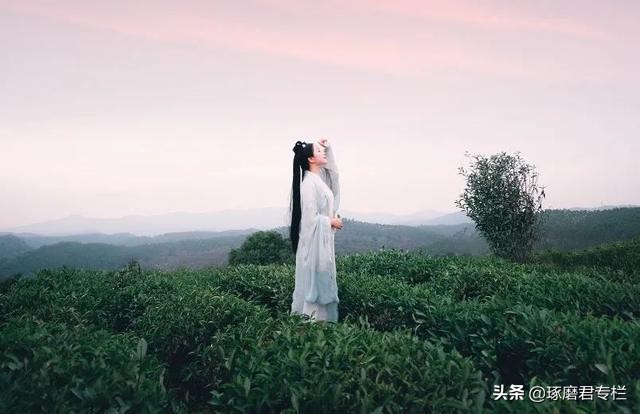 人生低谷，反复默读《道德经》中的3句话，我们的内心越来越强大