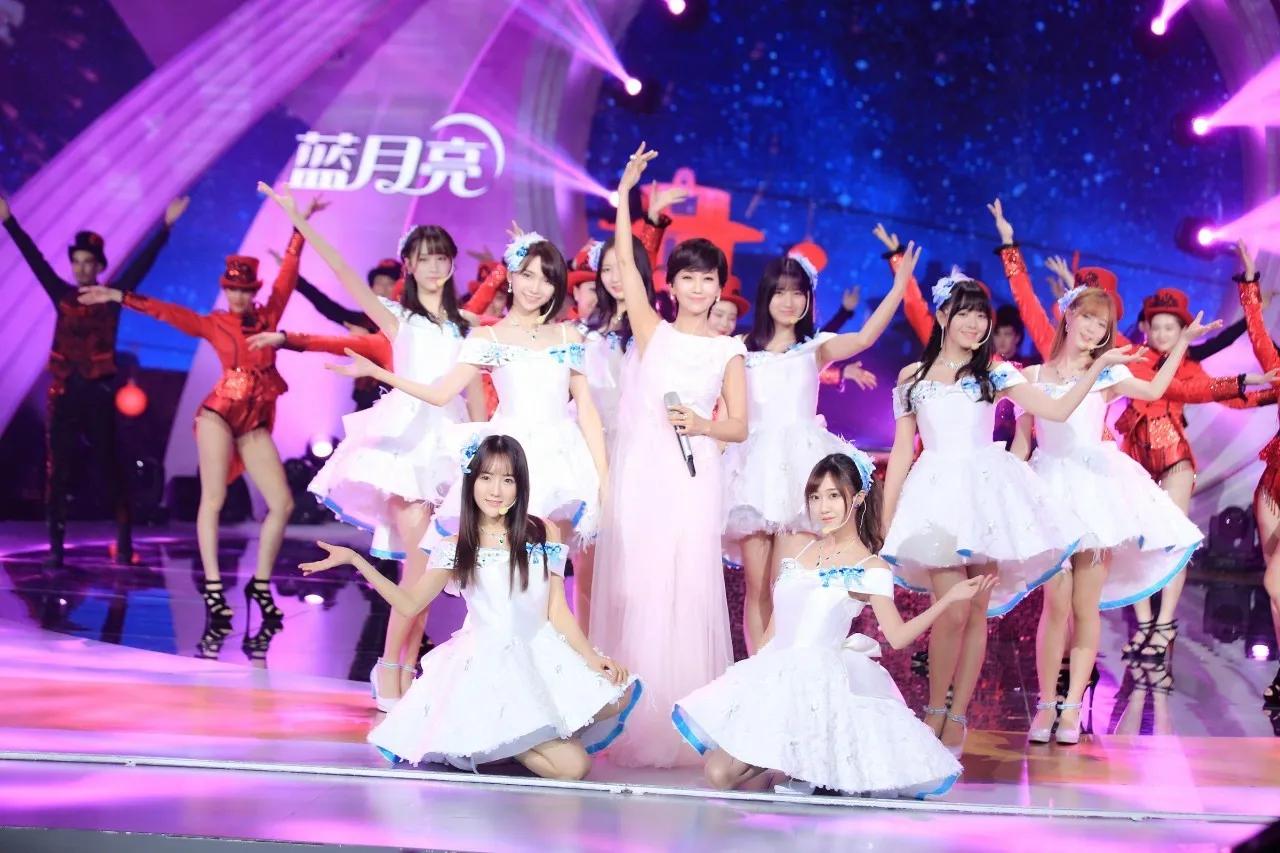 为央视中秋晚会献唱的10位老艺术家，最大的91岁，最小的64岁