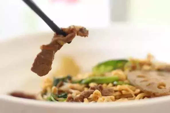 看饿了！宁波这9所高校私藏的18道人气美食，谁是No.1?