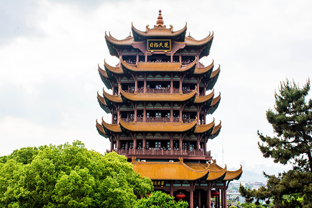 黄鹤楼位于哪里（干货分享黄鹤楼的地理位置）