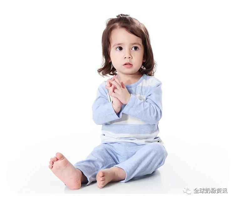 拼多多、淘宝上便宜的衣服敢给宝宝穿吗，这些衣服大多“有毒”