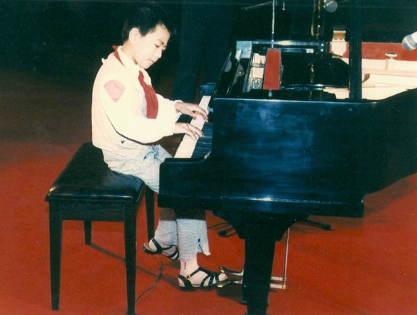 李云迪嫖娼被抓人生尽毁，郎朗娶妻生子事业兴旺，一文说明原因