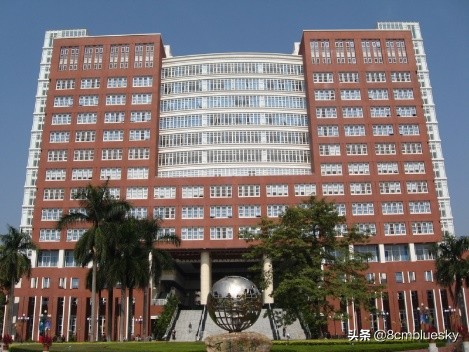 学医不一定非医科大学不可（二）