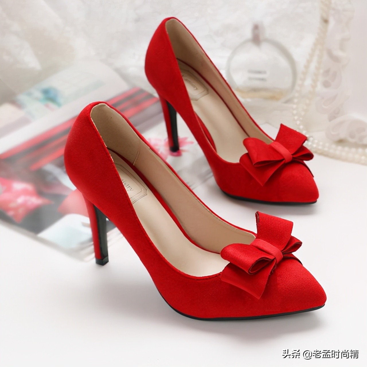 惊艳全场的红色高跟鞋，绽放优雅女人的矜持