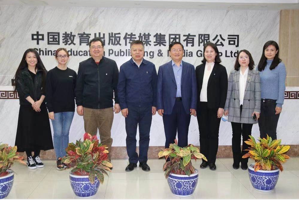 重磅！这4人荣获中共中央表彰，还都毕业于北京同一所高校！