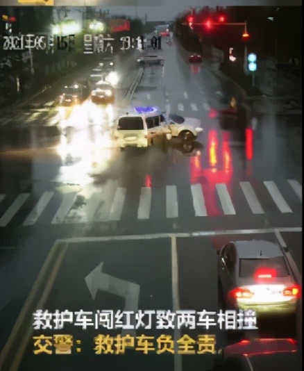 偷拍近5000名女生还排名，撤展道歉！【三分钟法治新闻全知道】