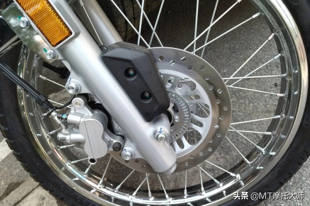 不到1.3万，解读豪爵NK150 ABS版，越野、通勤两用车