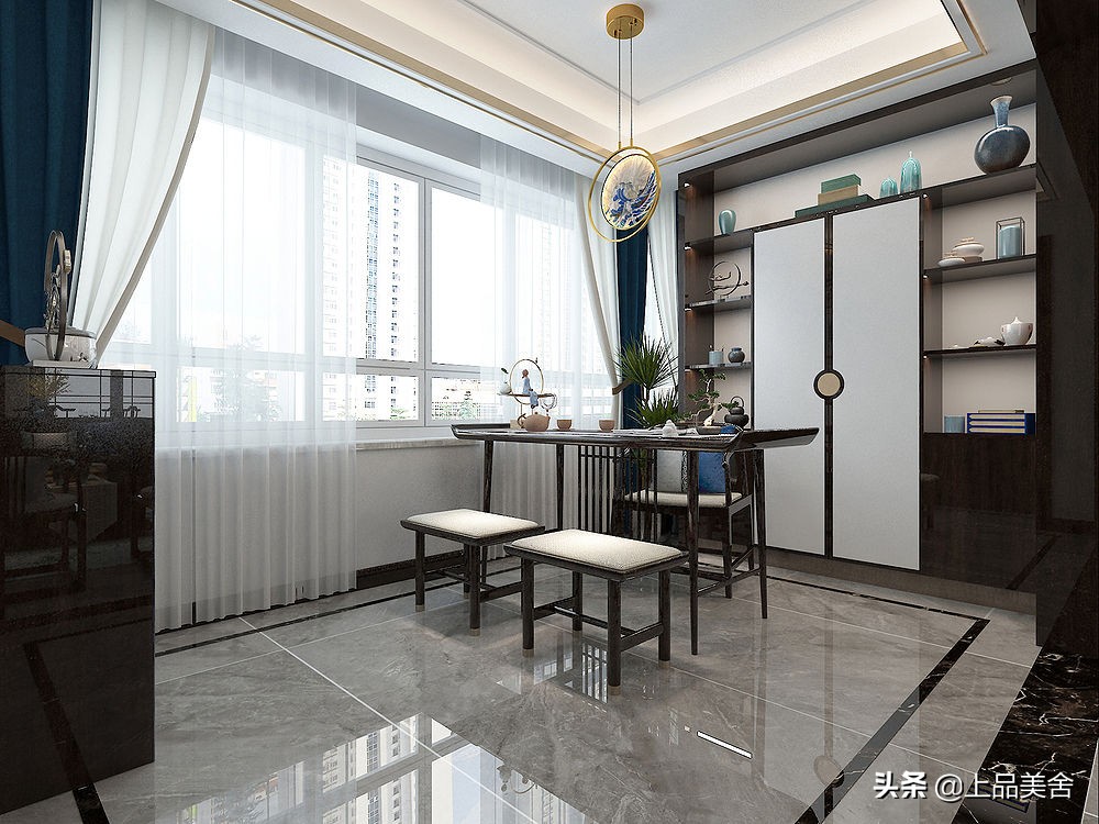 追求品质生活的夫妻俩，把160平新房装修成中式风，堪称样板间