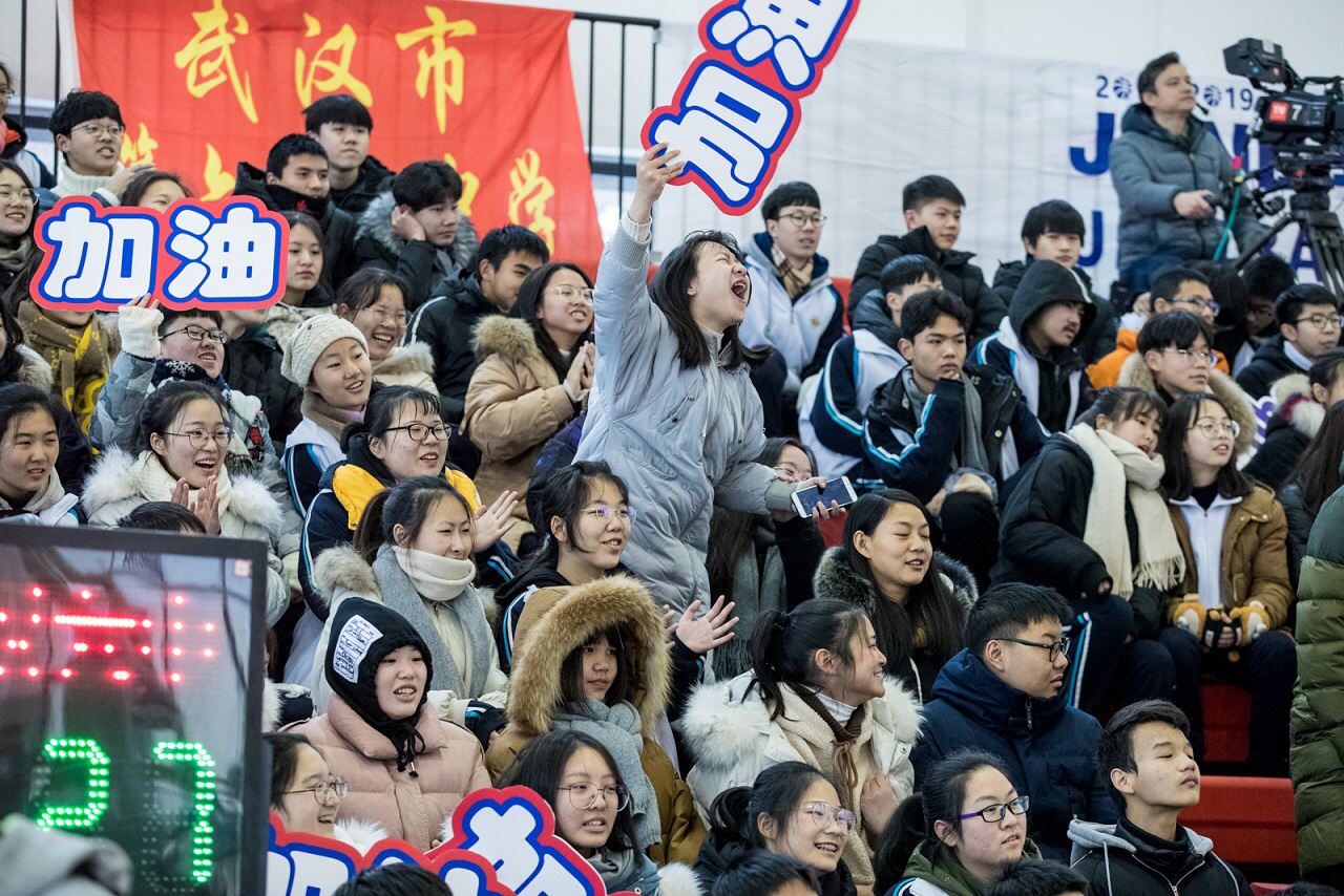 湖北省有哪些nba(校园篮球联赛湖北赛区武汉六中队夺得冠军)