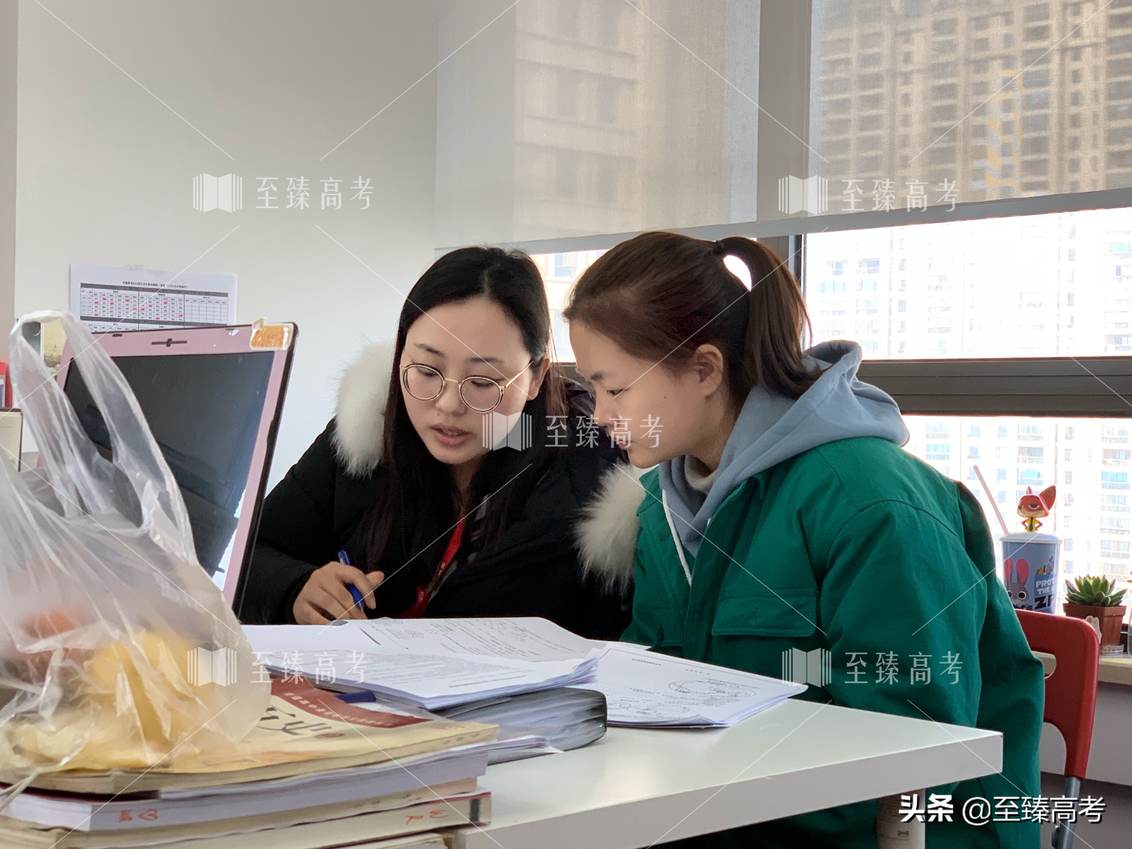 艺考生可以考什么大学：高三一对一补课价格一般多少