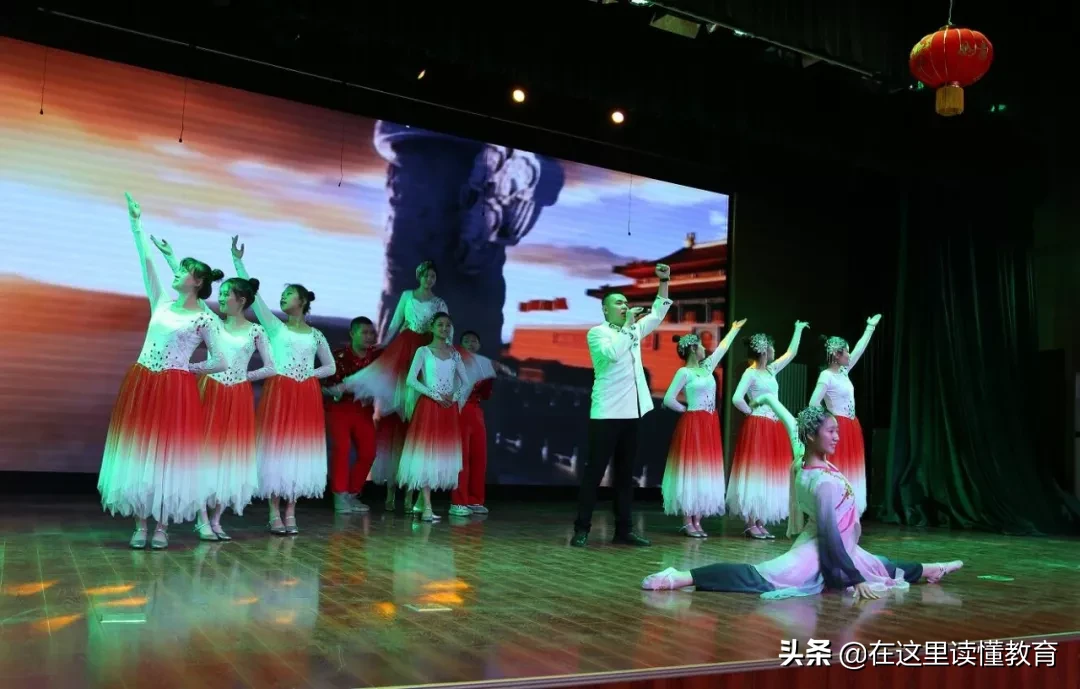 新疆排名前十的高中，乌鲁木齐占七所，这个榜单你认可吗？