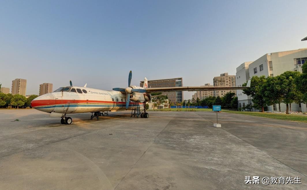 南京航空航天大学是被“低估”的211，专业实力强，就业前景好