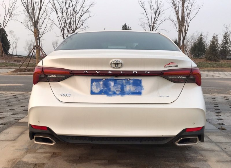 全款提亚洲龙2.0L尊享版，隔音有高级感、油耗7.5L，这价格咋样