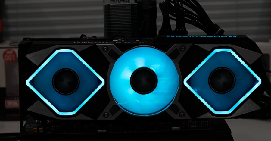 2021年度巨献：NVIDIA RTX 3080显卡横评 中