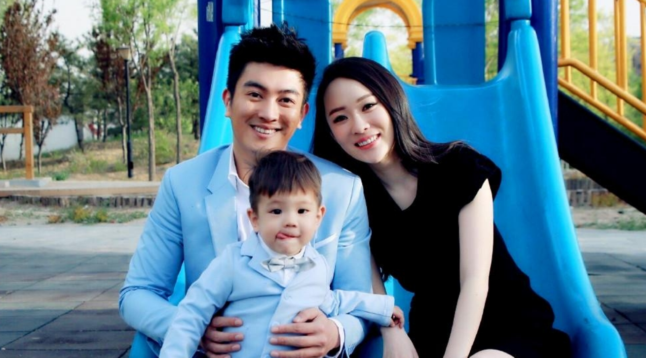 起底黄奕霍思燕"二女争一夫事件"始末