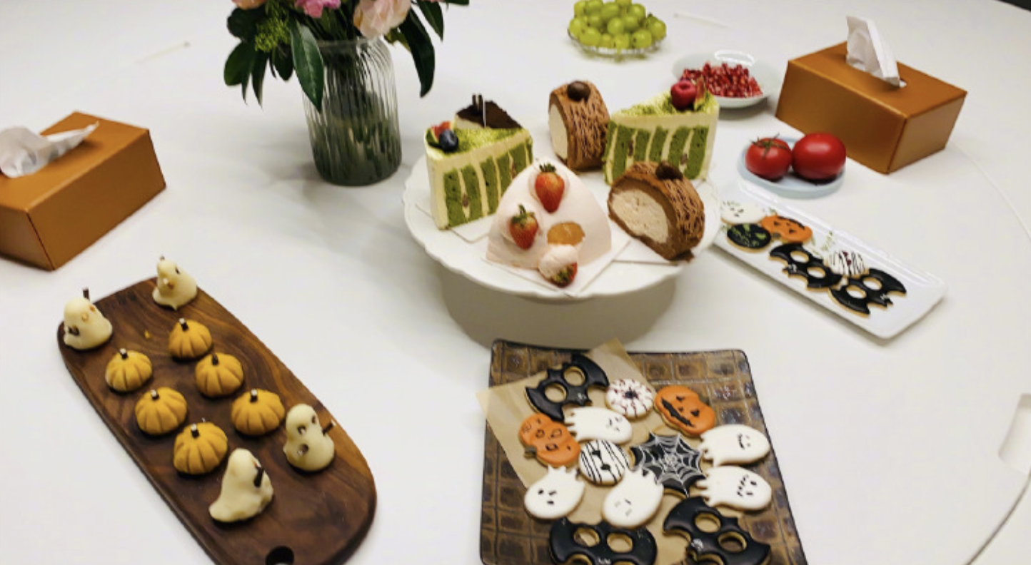 陈妍希晒儿子过万圣节，4岁小星星帅气出镜，长高变瘦气质像陈晓