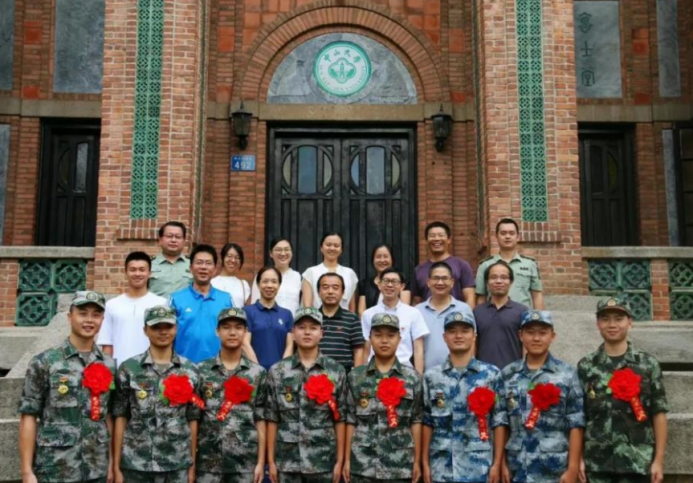 5年78名大学生参军！中山大学曾走出中国第一位女实习舰长
