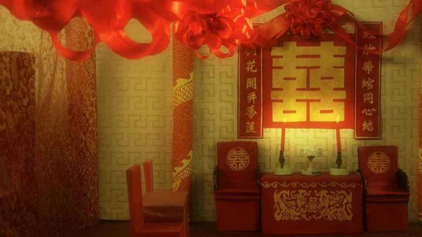 封建制度下的“自梳女”：洞房时穿上连体衣服，手中拿着一把剪刀