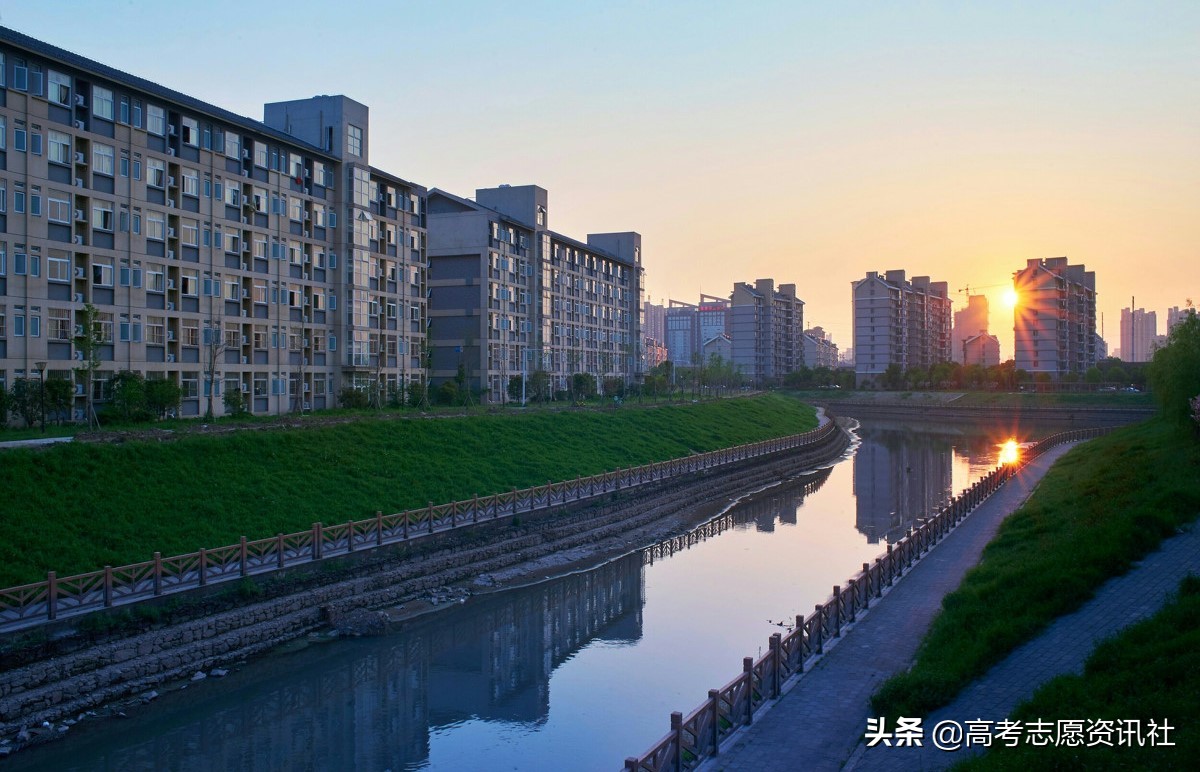 近年來發展迅速1958年,安徽工業大學的前身之一,馬鞍山鋼鐵工業學校