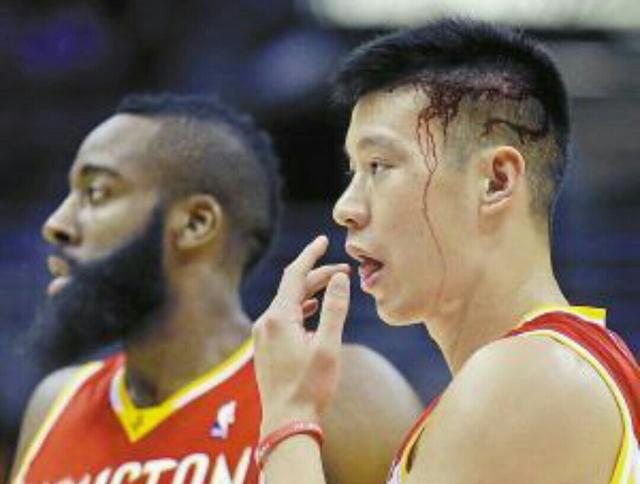 nba为什么禁止黑人球员打球(NBA种族歧视有多严重？威少林书豪都遭遇过，早期NBA曾被白人垄断)