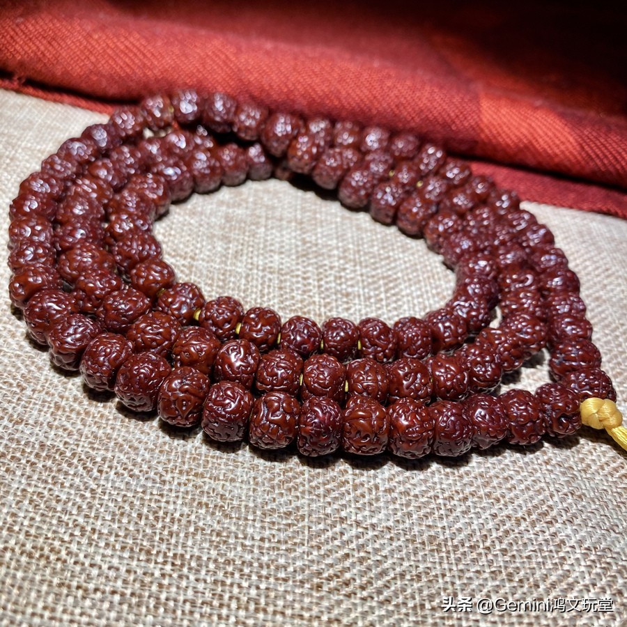 金刚菩提怎么盘玩才能包浆快？别信歪门邪道，稳走这3个步骤才行