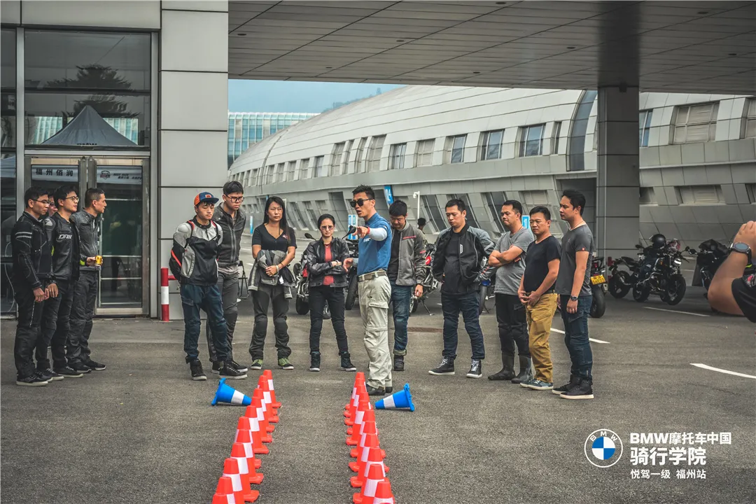宝马摩托车骑行学院悦驾一级培训之福州站花絮
