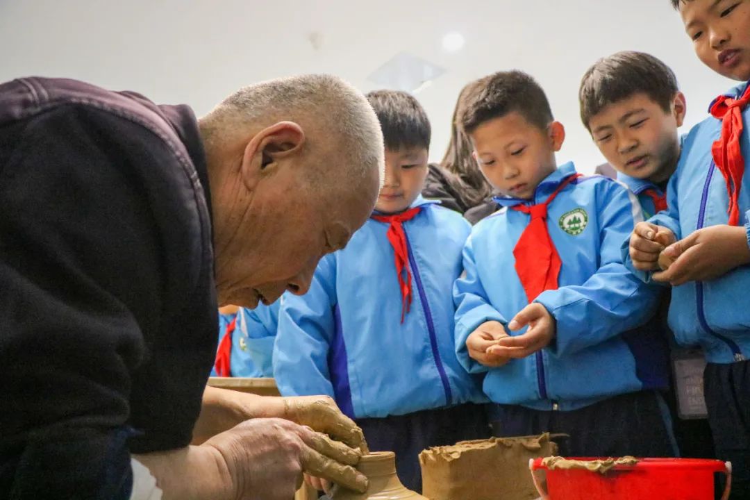“书香致远 · 艺展芳华”—东阿县南湖行知学校艺术读书节来啦