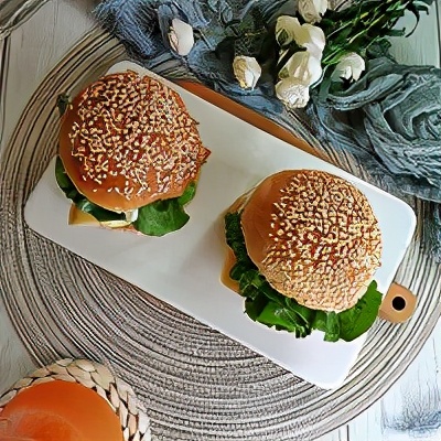 懒人鸡胸肉汉堡做法