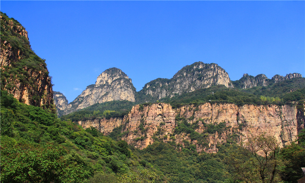 新乡万仙山,国家级4a级风景区,国家地质公园,国家森林公园,是国内著名