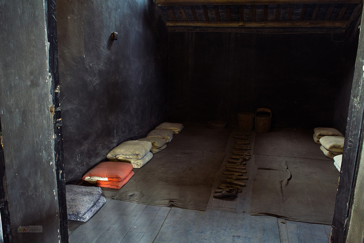 渣滓洞特务被判死刑，临刑前一句话保住了命，28年后成革命功臣