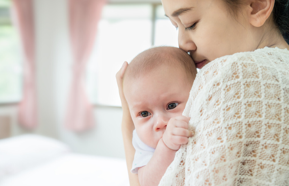 妈宝女的十大典型特征：从原生家庭影响看成年后的依附型人格表现