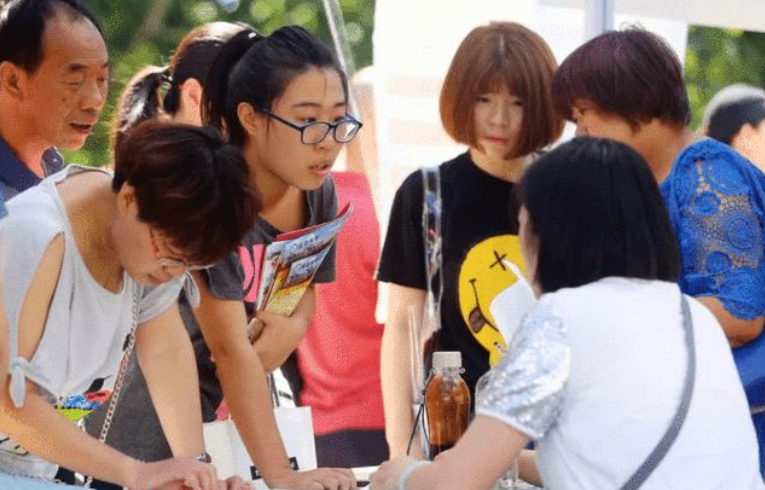 广东2所大学招生遇“爆冷”，分数降至148分，但考生仍不买账