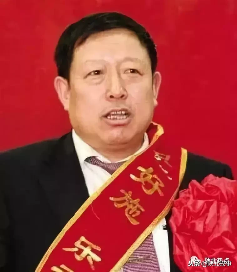 “消失”4个月后再露面，高乃则为何总能化险为夷？