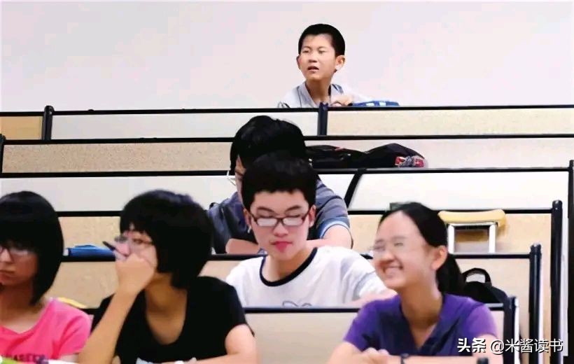 10年前，那个7岁读初中，10岁高考上南科大的神童，如今怎样