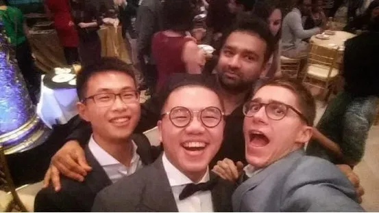 在芝加哥北郊的西北大学读书是一种什么体验?