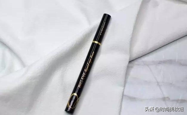 国货卡姿兰这几款好上妆，新手小白都能轻松掌握，关键还平价