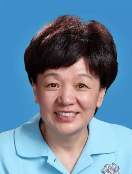 女院士、女书记、女世界冠军、女董事长，这14位“女神”都毕业于同一所大学！