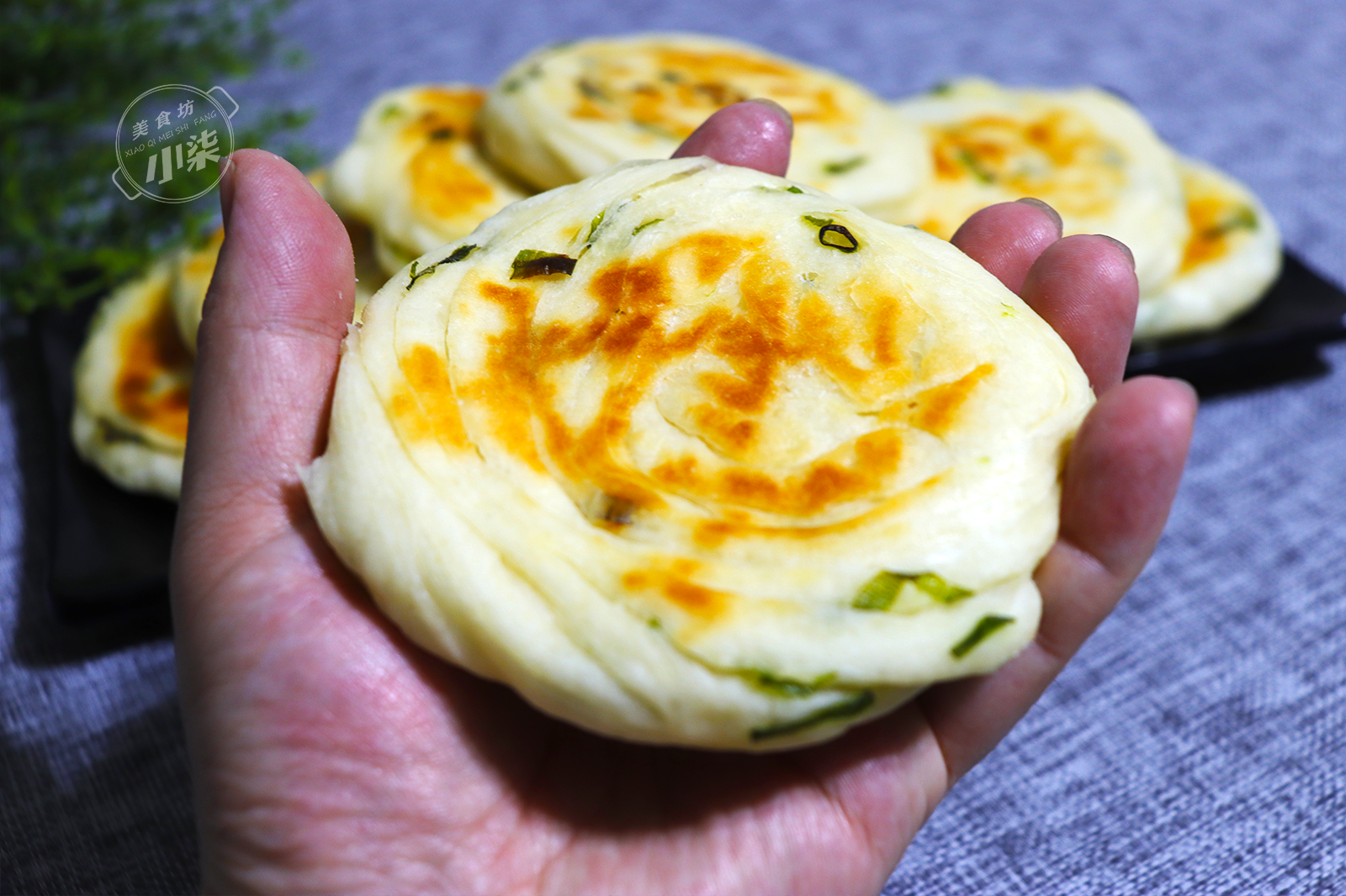 烧饼的做法,烧饼的做法和配方视频全过程