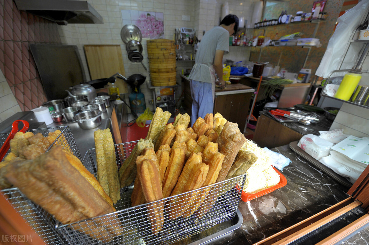 南京大姐开早餐店，利用一元一碗粥，年赚80多万，套路值得借鉴