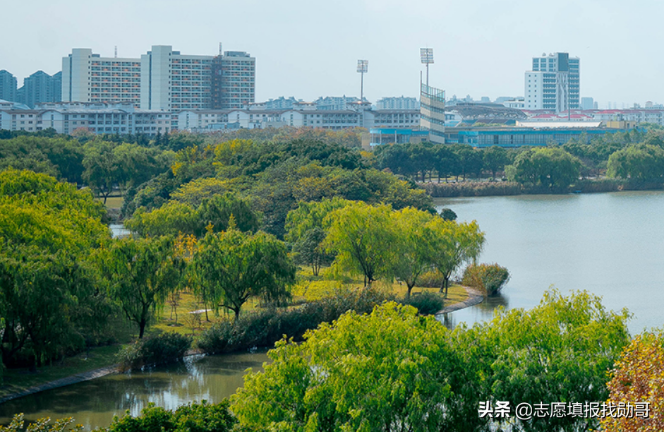 这所大学，是行业“黄埔军校”，却常被误认为民办！有的省可捡漏