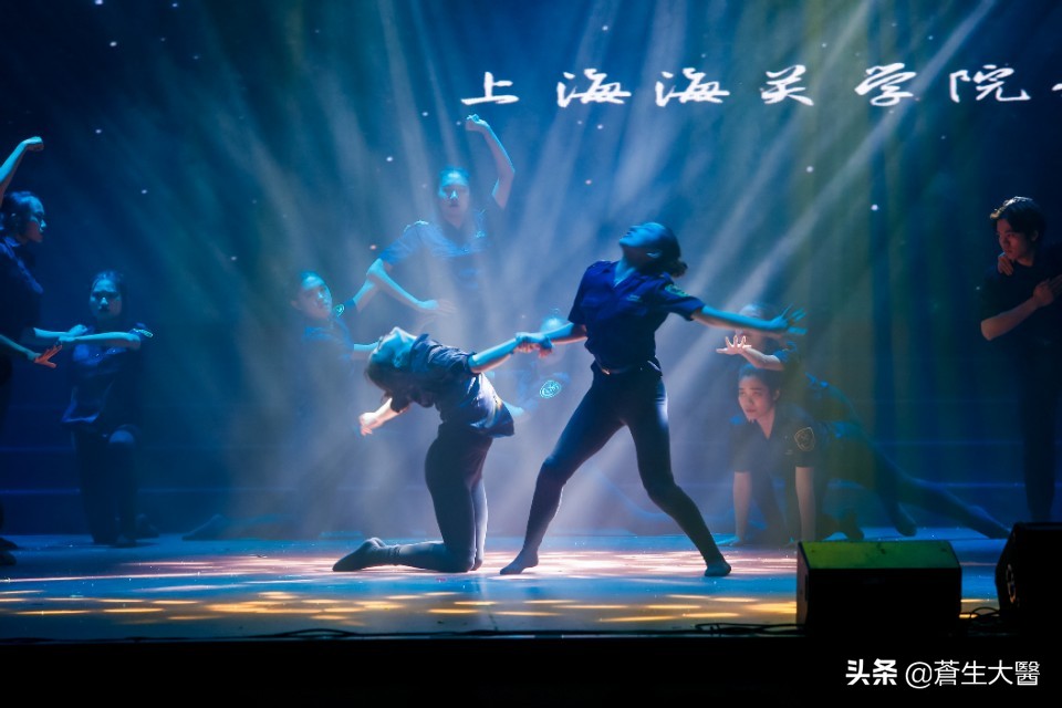 大学生为什么要学习军事理论课？不合格有什么后果？