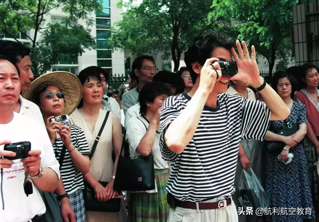 45张照片，几代人的高考记忆