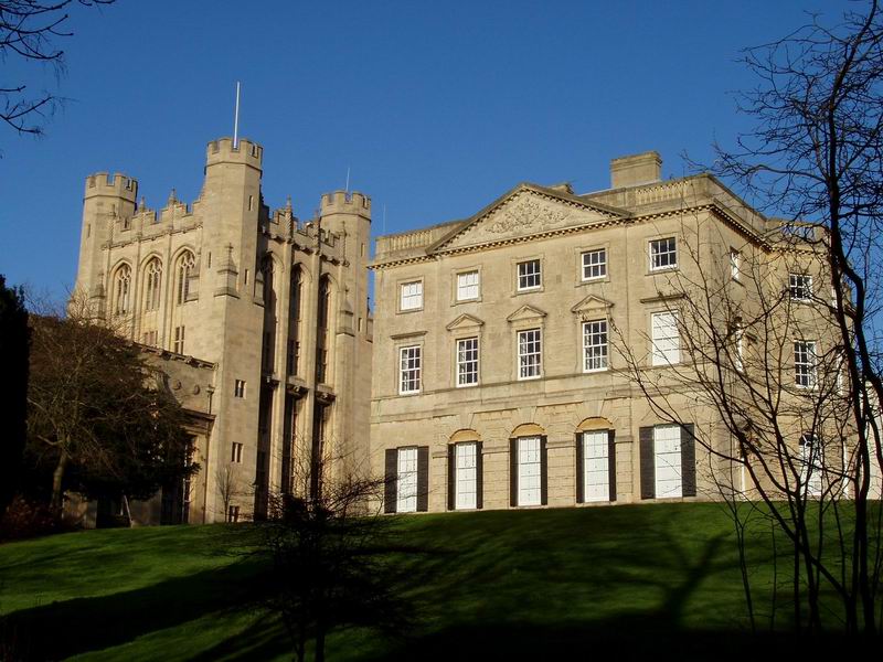 高二年级结束时想出国，NCUK给您的解决方案