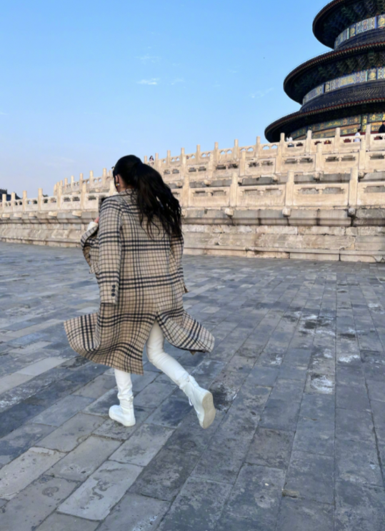 超有气质的15种毛呢外套搭配(超有气质的15种毛呢外套搭配图)