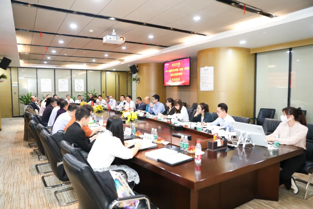 一带一路国际合作发展研究院、黑龙江驻深代表莅临乐动官方网站考察