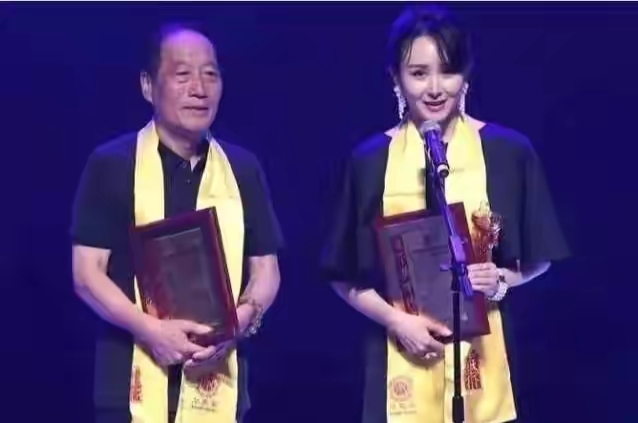 最“干净”的6位老戏骨，吴刚、陈宝国榜上有名，你最喜欢哪一位