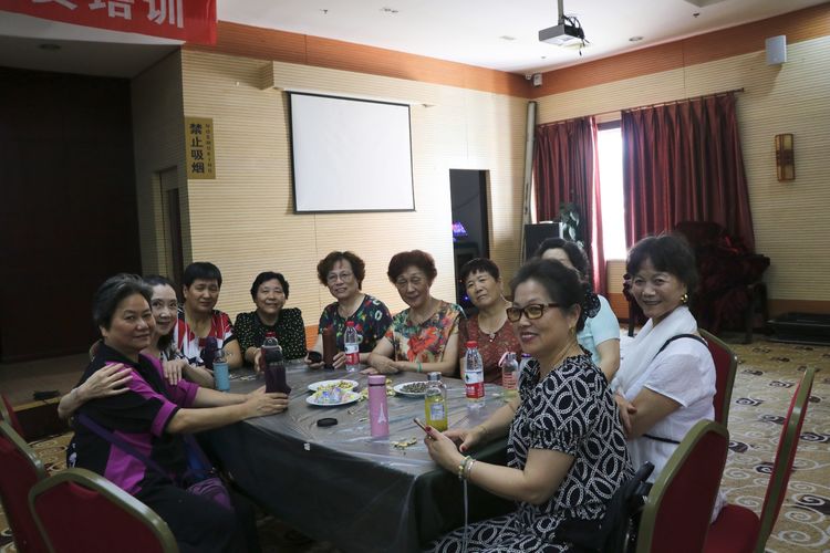 晓冰：在那遥远的地方