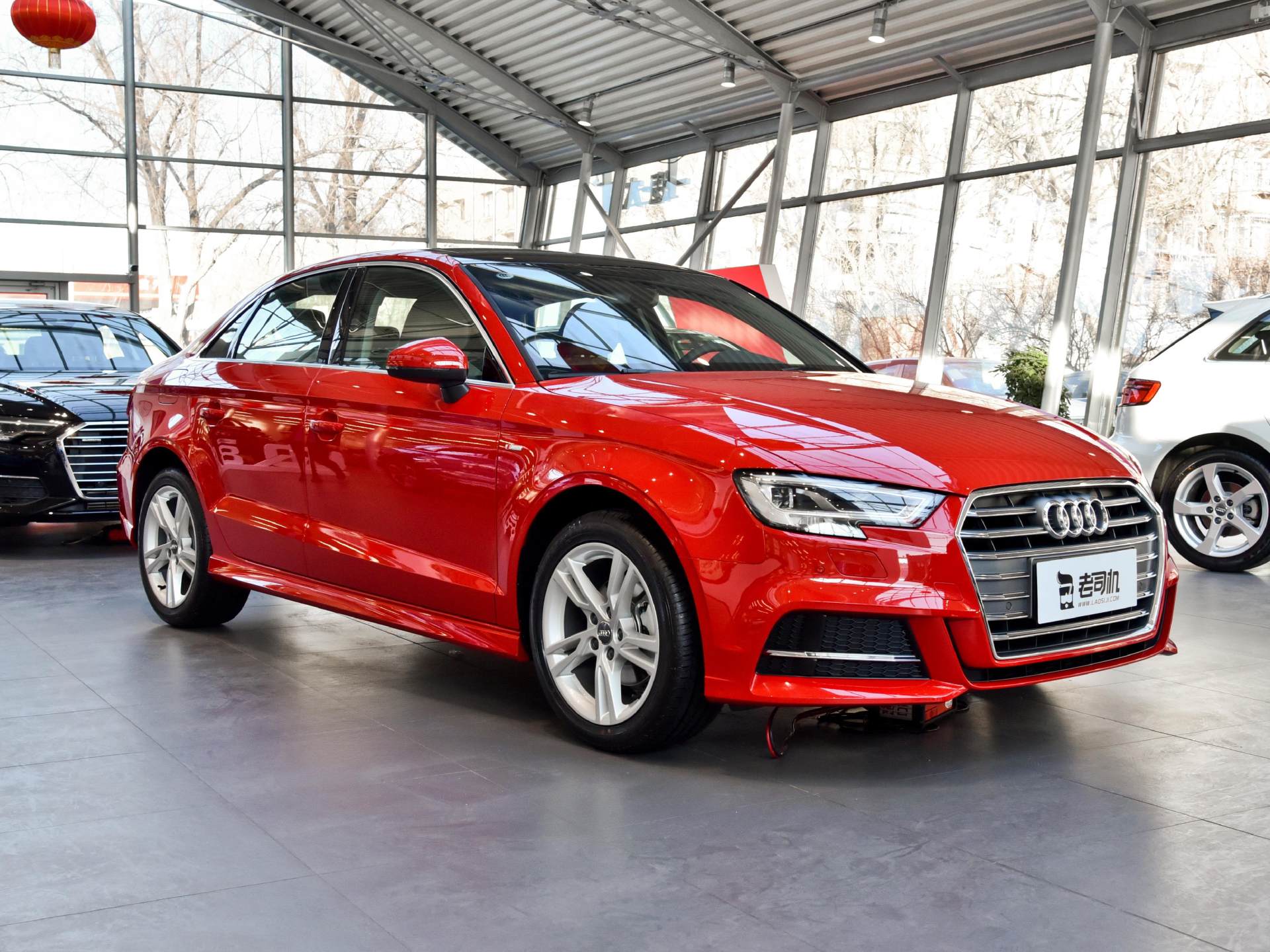 实拍只要15万的奥迪：1.4T/2.0T，成交价和高尔夫一样