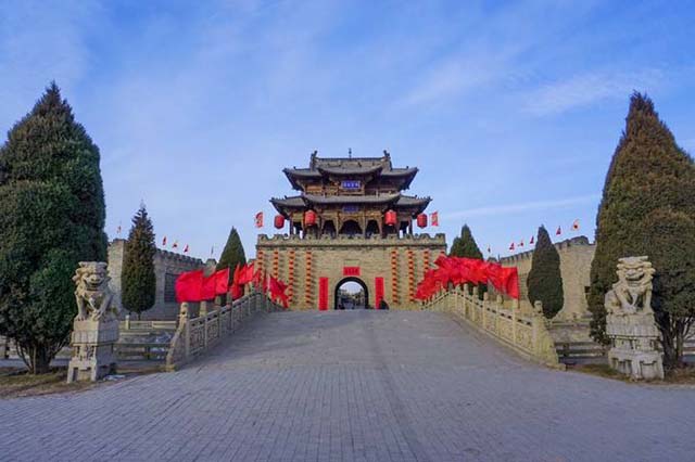 晋商家族文化考察与浅析——以山西榆次车辋常氏家族为个案