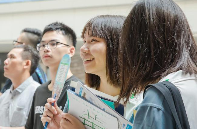 不愁就业的3类大学，不用“托关系”进国企，想拿铁饭碗别错过